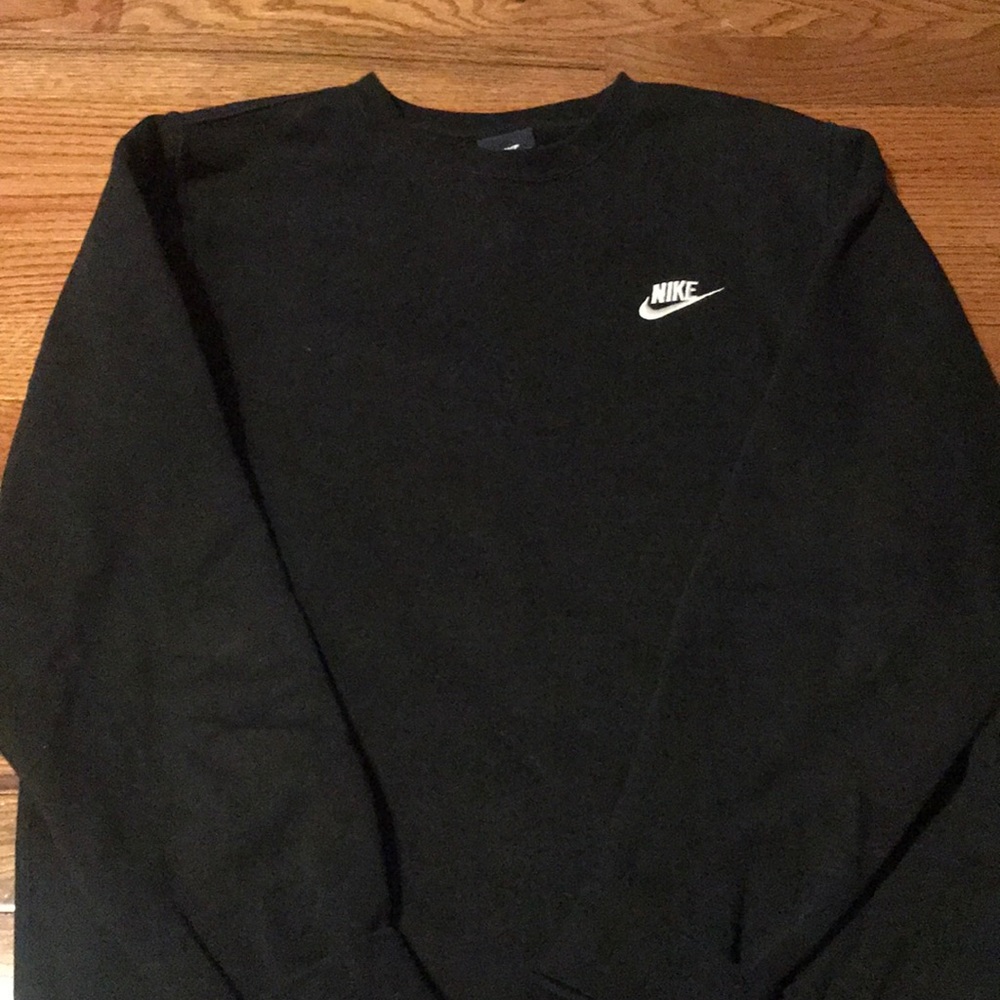 Nike sweatshirt
